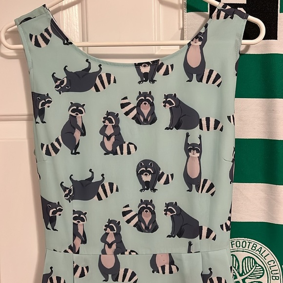 Raccoon Print Sleeveless Dress - Picture 2 of 4